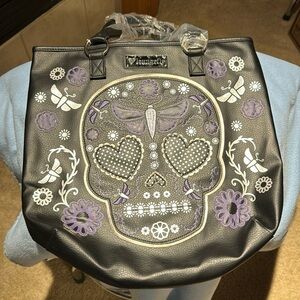 listing-status-banner